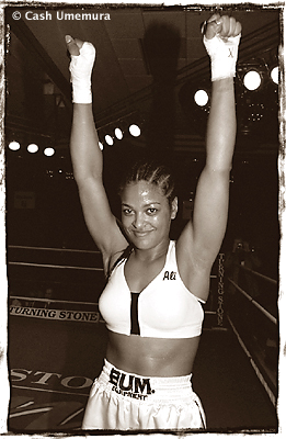 http://www.cash.li/myspace/images/laila_ali.jpg